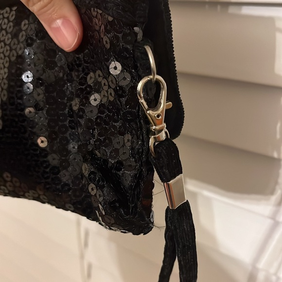 Offerme$5❗️ Animob Cute wristlets purse with zipper - Picture 4 of 7